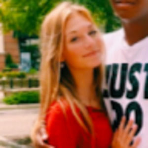 Meet your Posher, Madelyn